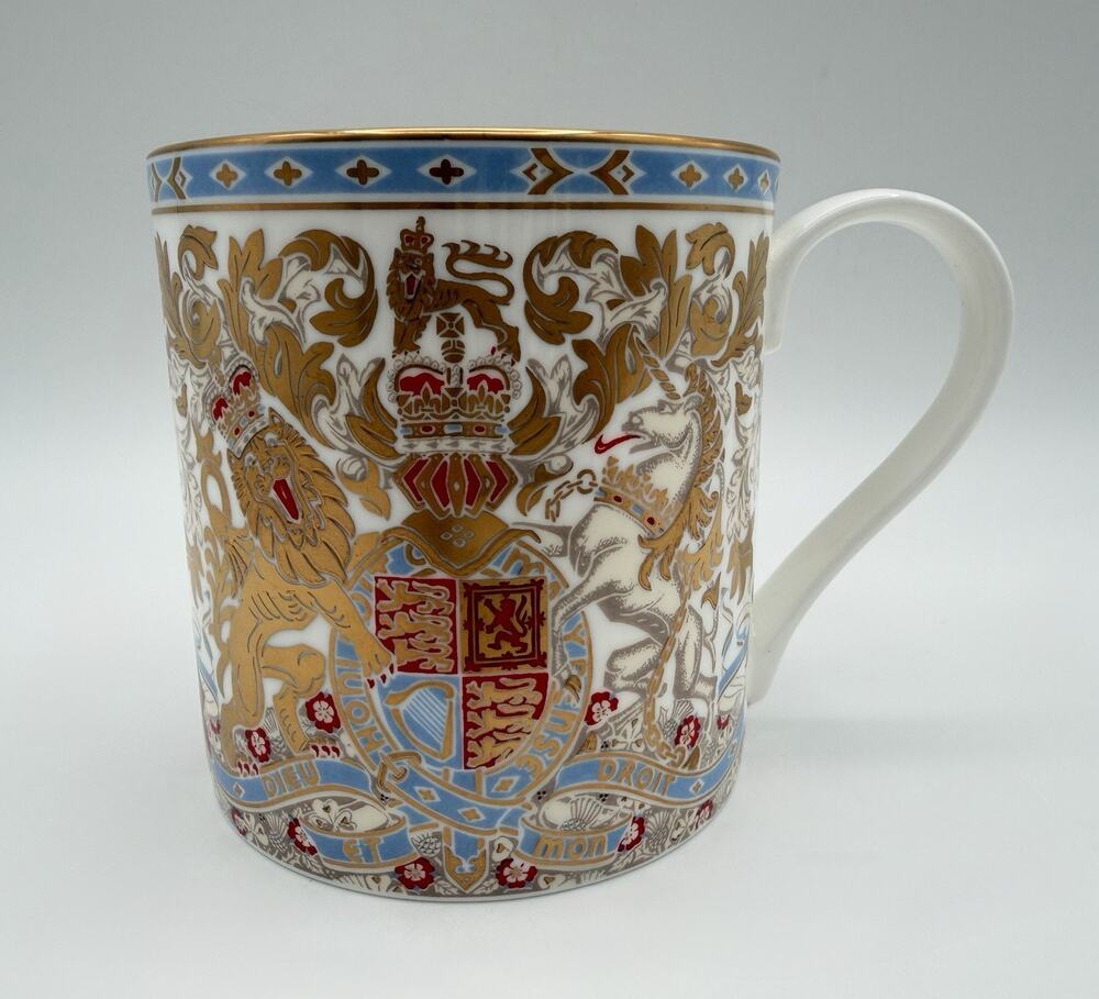 Royal Collection Trust Longest Reigning Monarch 12oz Coffee Mug Queen Elizabeth